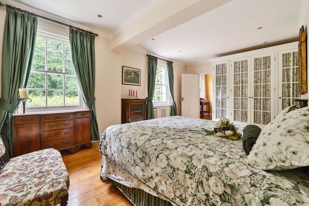 Additional image 19 of 5 bed detached house to rentHighmoor Cross, Henley-On-Thames RG9