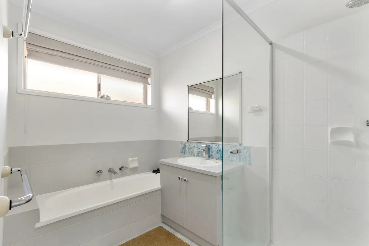 Additional image 10 of 8 Alison Court, Sale VIC 3850