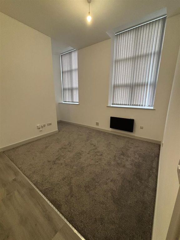 Additional image 21 of 25 bed block of flats to rentSedgley Road West, Tipton DY4