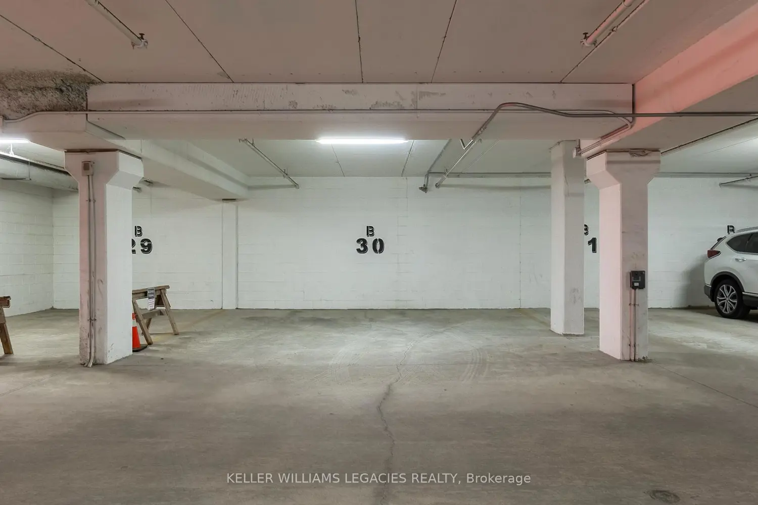 Additional image 20 of 223 Erb Street 1202