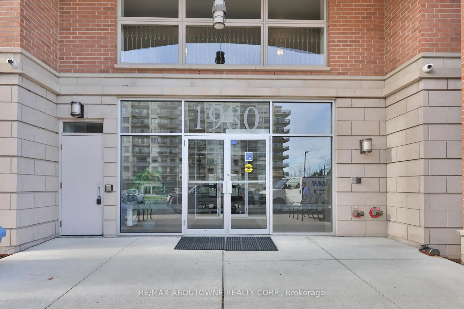 Additional image 2 of 1980 Imperial Way 509