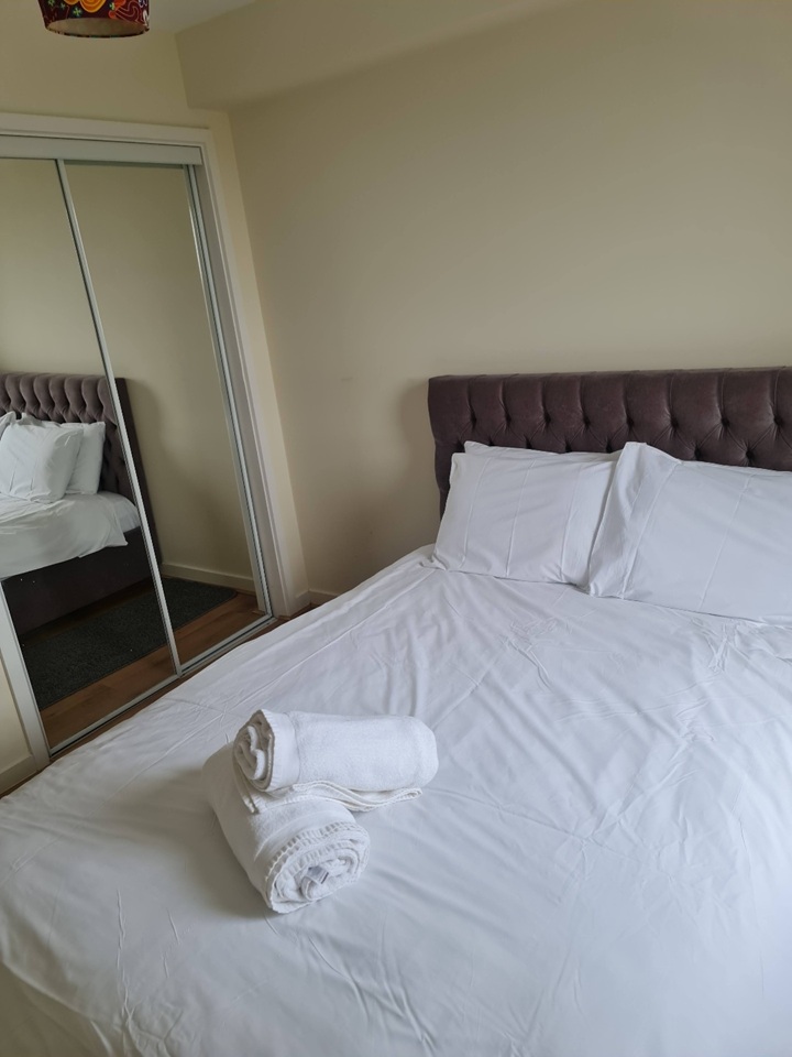 Additional image 4 of 2 Bed Flat, Hawkhill Close, EH7, N1 7GU