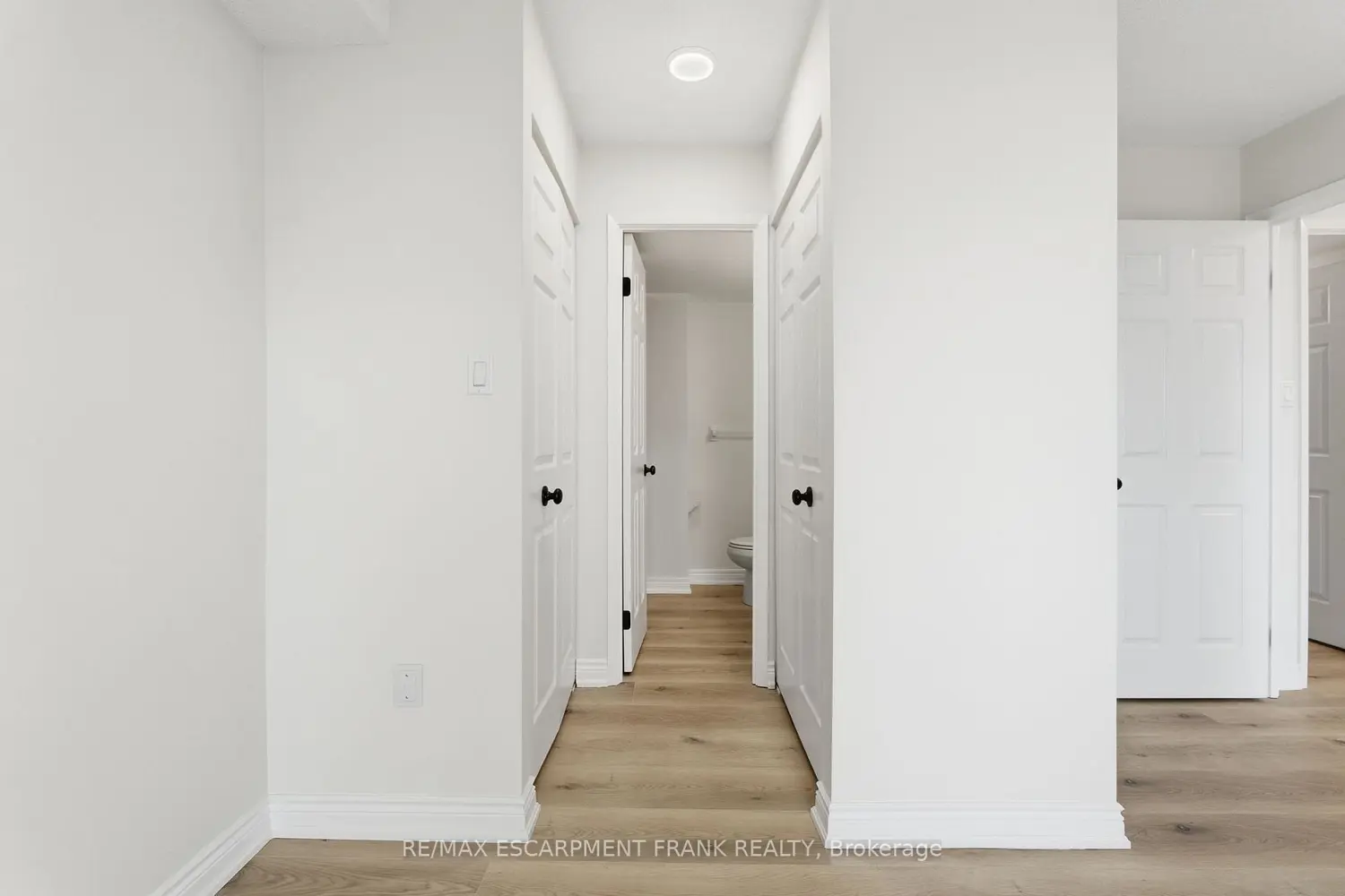 Additional image 14 of 432 Main Street 902