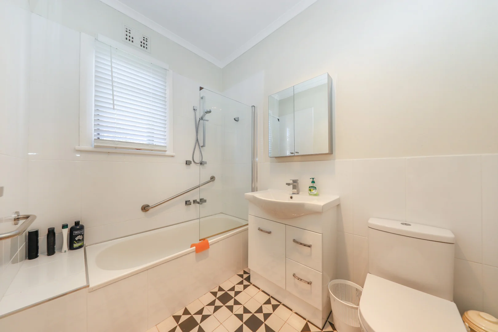 Additional image 7 of 11 Nellis Street, Batlow NSW 2730