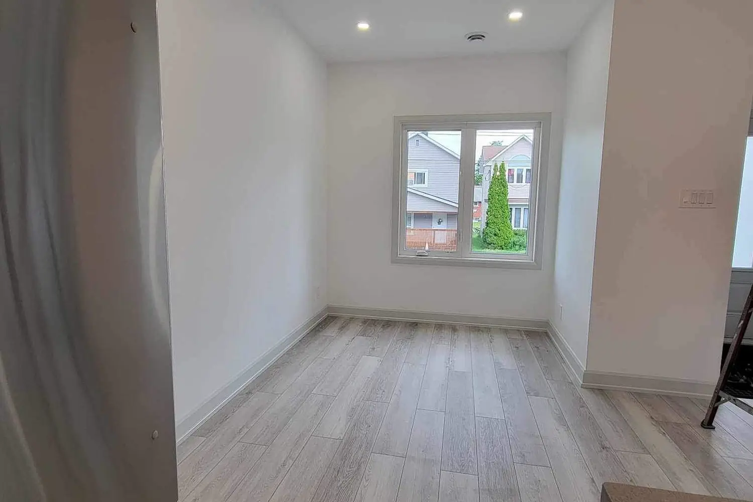 Additional image 10 of 808-810 Powers Street