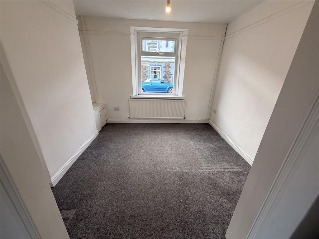 Additional image 4 of 3 bed terraced house to rentWingfield Street, Aberfan, Merthyr Tydfil CF48