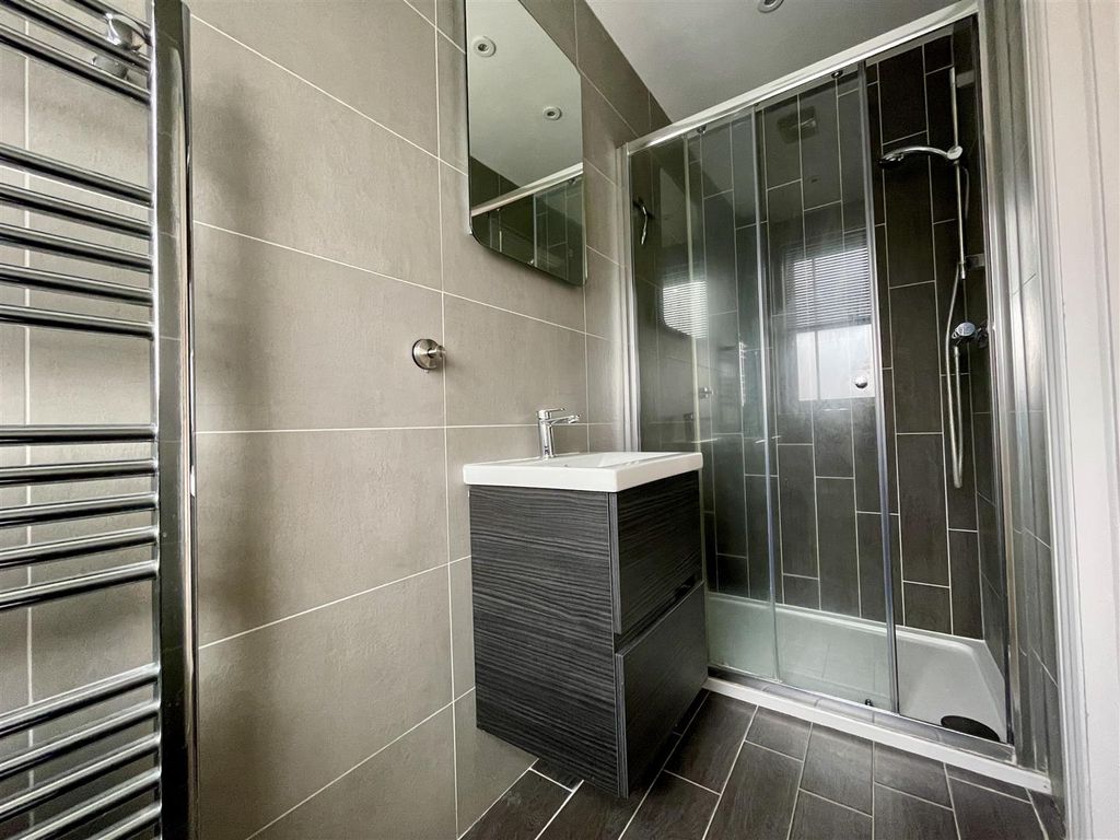 Additional image 11 of 4 bed semi-detached house to rentConduit Road, Stamford PE9