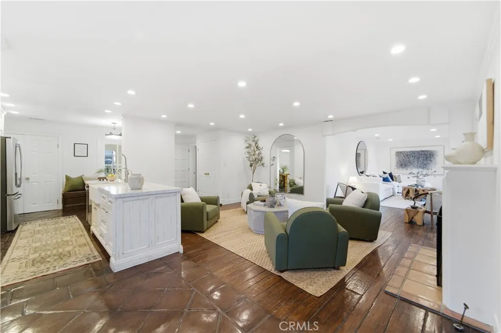 Additional image 39 of 5232 Woodman Avenue, Sherman Oaks, CA 91401