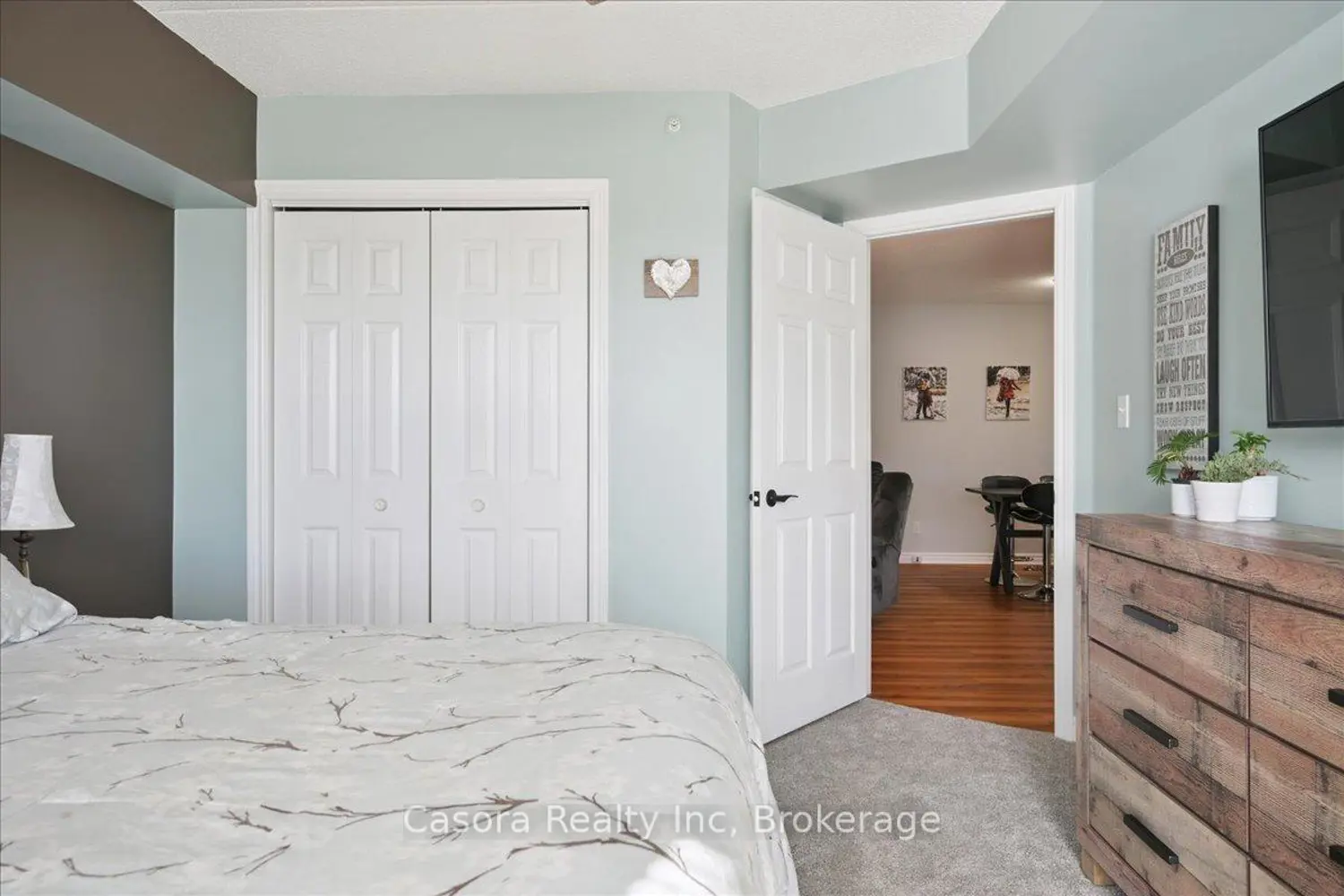 Additional image 17 of 1431 Walkers Line #301