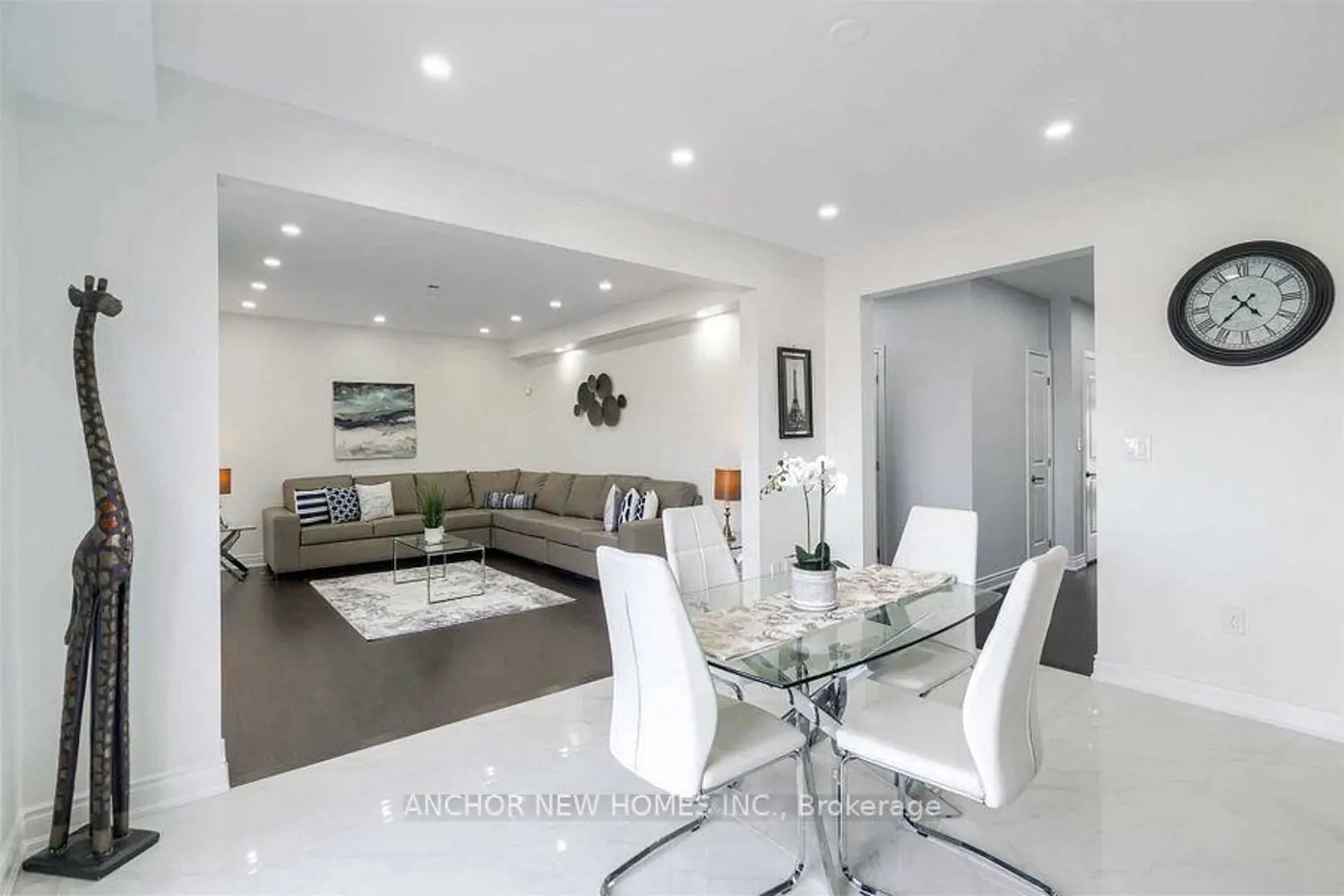 Additional image 9 of 48 Yarmouth Street