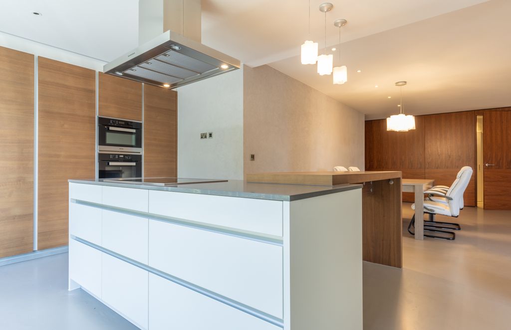 Additional image 13 of 2 bed flat to rentMont De La Rocque, St. Brelade, Jersey JE3