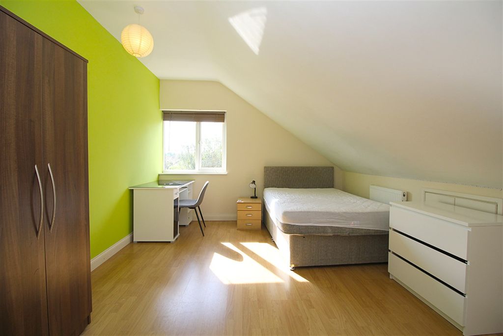 Additional image 21 of 9 bed town house to rentCarington Street, Loughborough LE11
