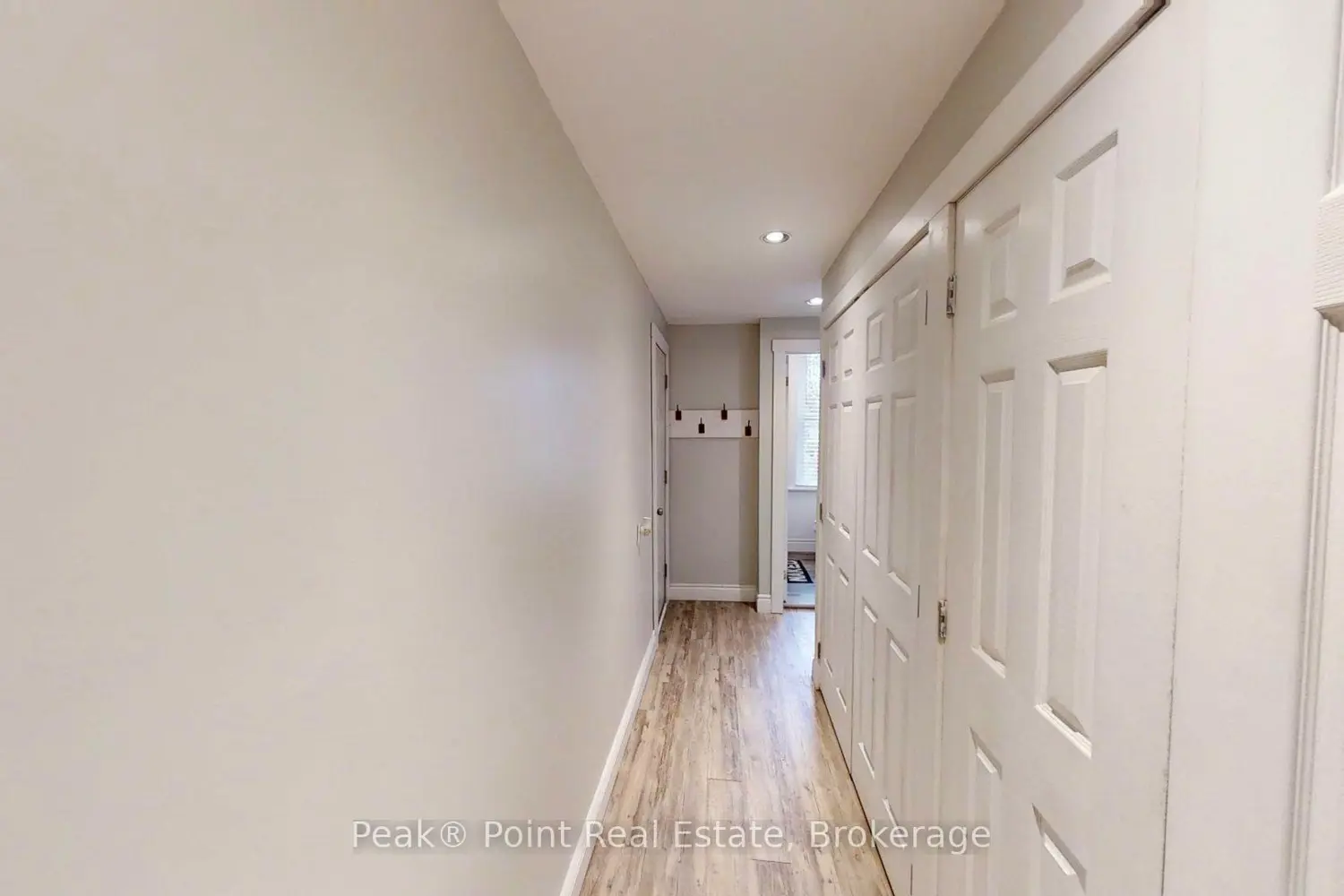 Additional image 16 of 24 Queen Street