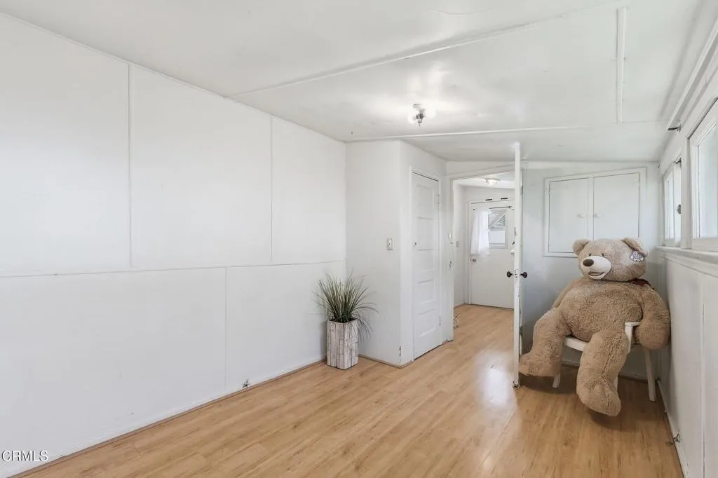 Additional image 76 of 916 E Santa Paula Street, Santa Paula, CA 93060