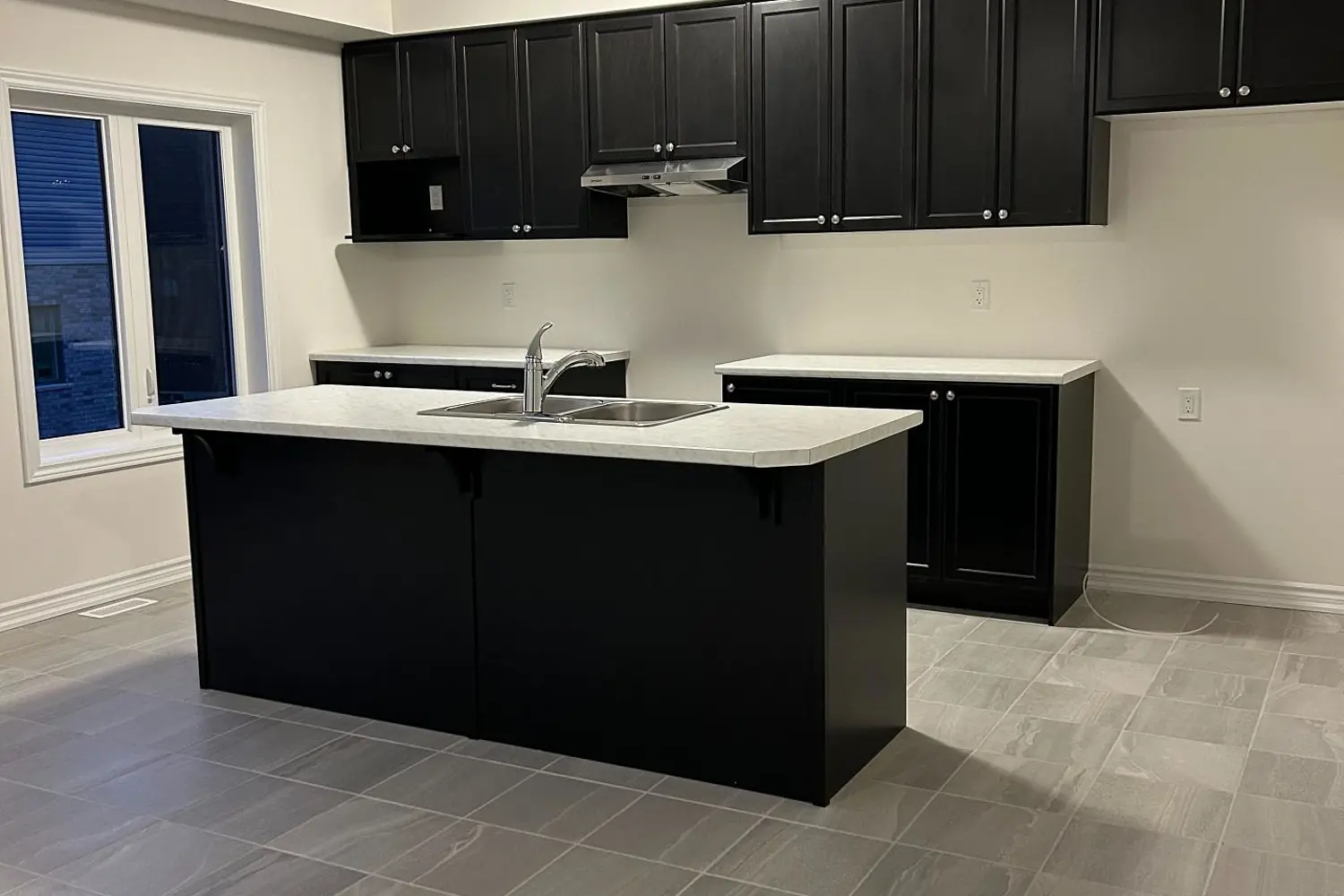 Additional image 2 of 282 Pottruff Road