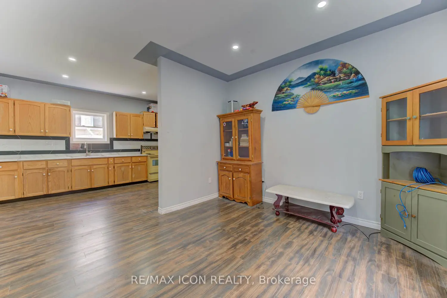 Additional image 11 of 138 Courtland Avenue