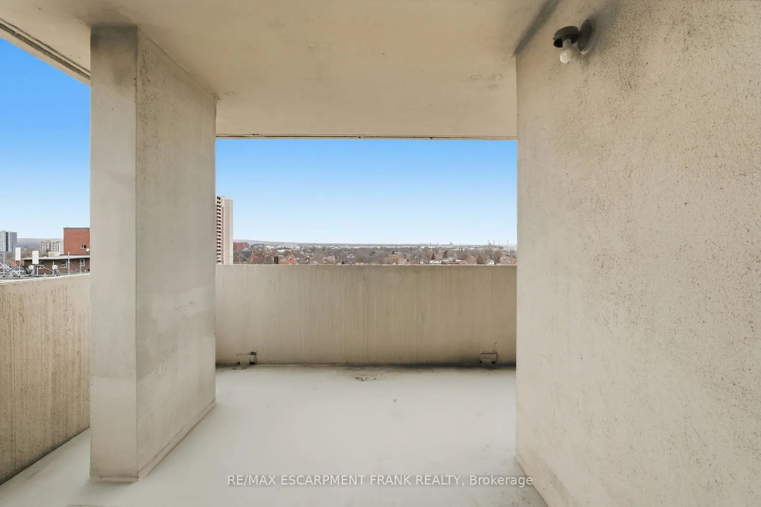 Additional image 17 of 432 Main Street 902