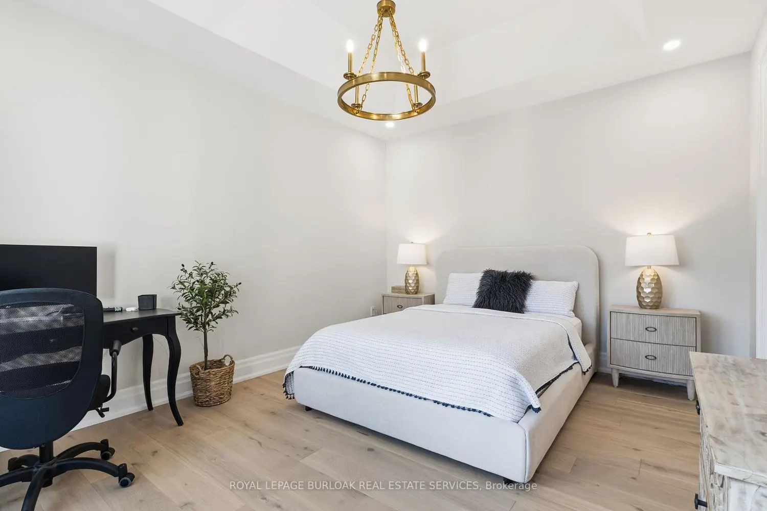 Additional image 13 of 7 Campview Road