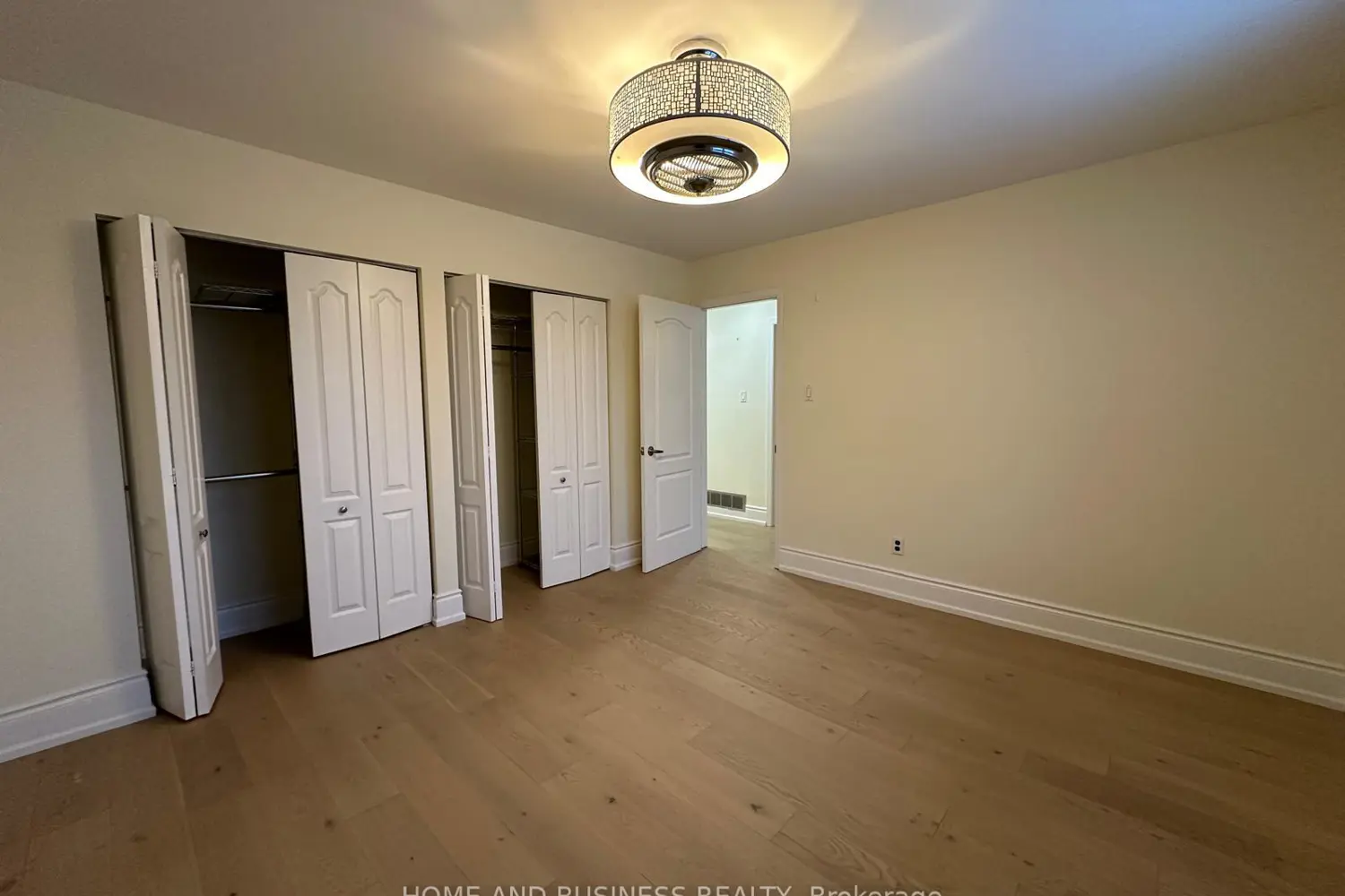 Additional image 15 of 22 Duncannon Crescent