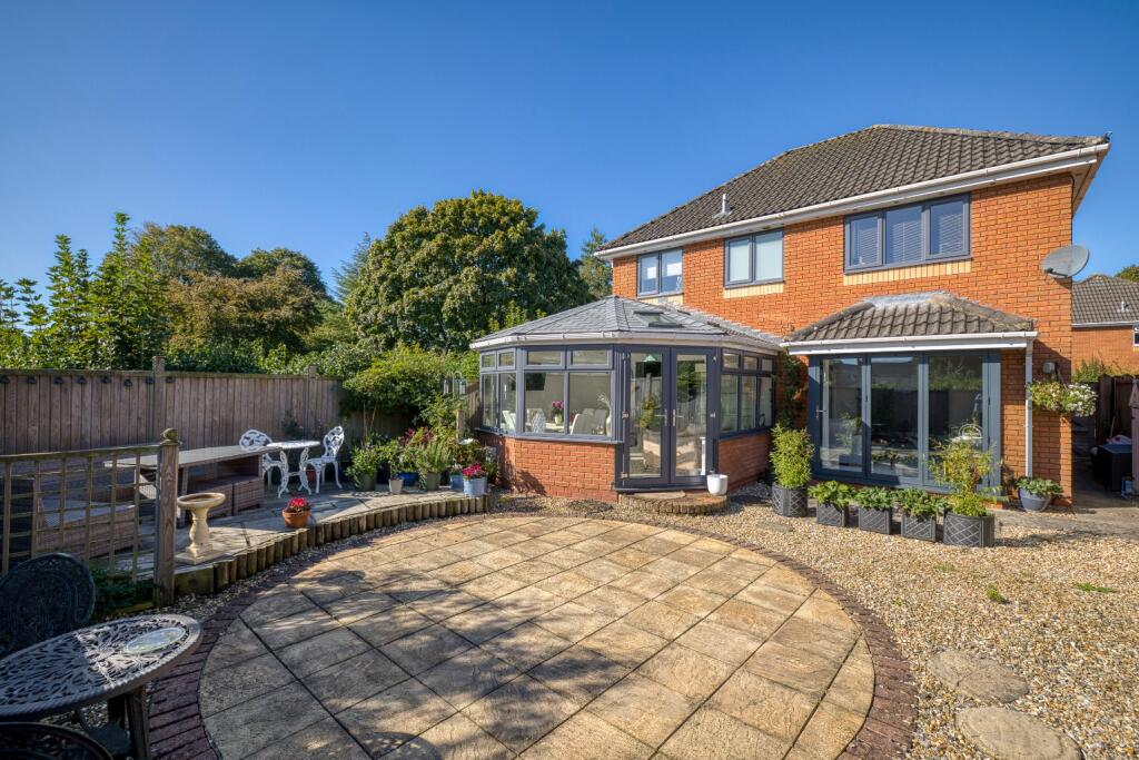 Quiet, tucked away location