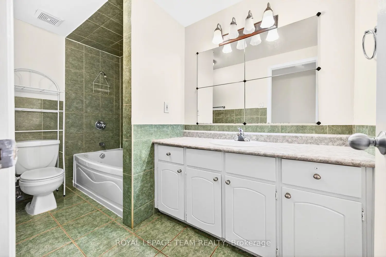 Additional image 18 of 13 Bertona Street 2