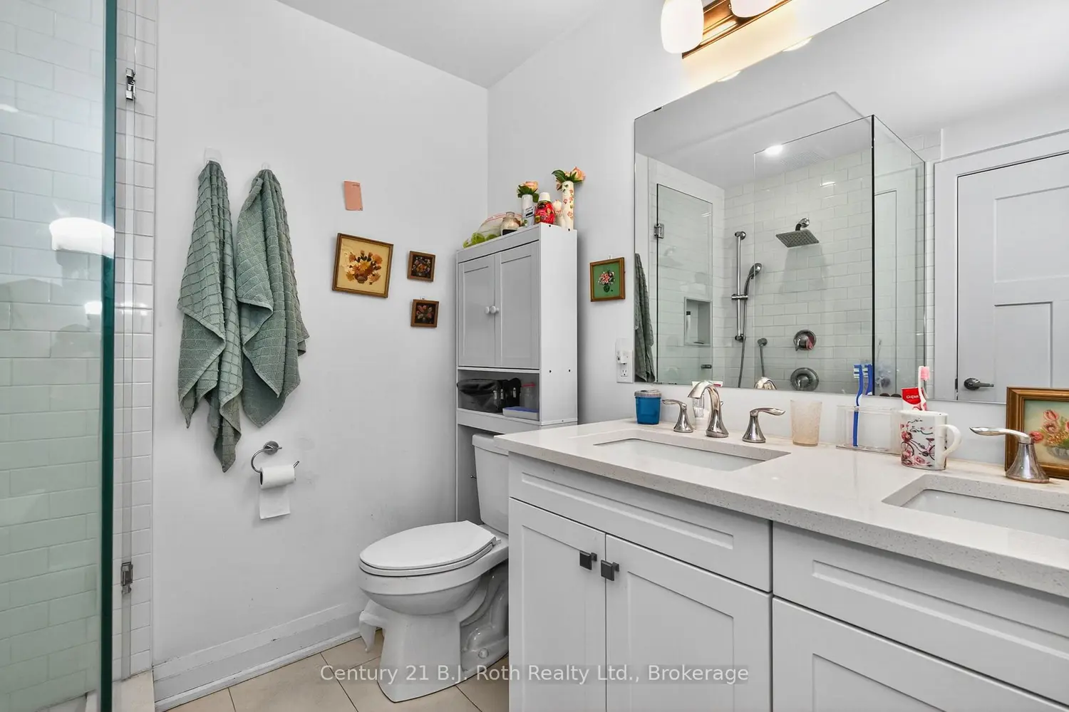 Additional image 10 of 16 Samantha Lane