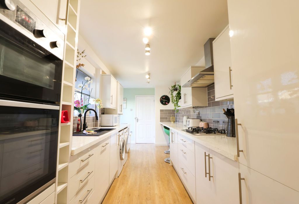 Additional image 7 of 1 bed flat to rentThe Retreat, Clevedon Road, Portishead, Bristol BS20