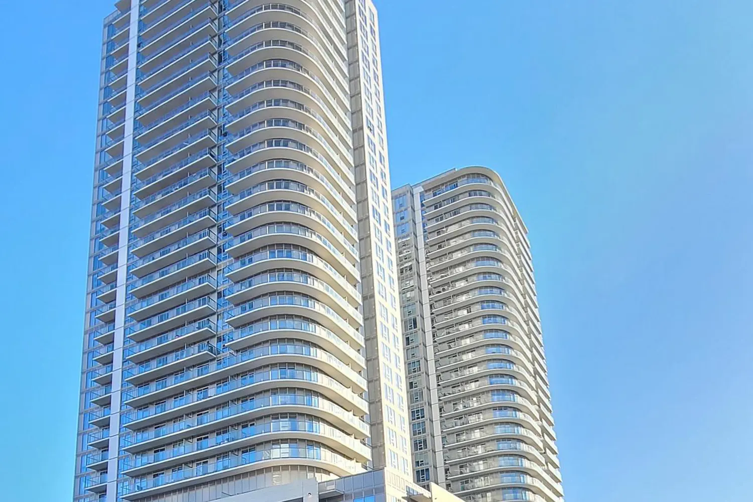 Additional image 2 of 2033 Kennedy Road 3806