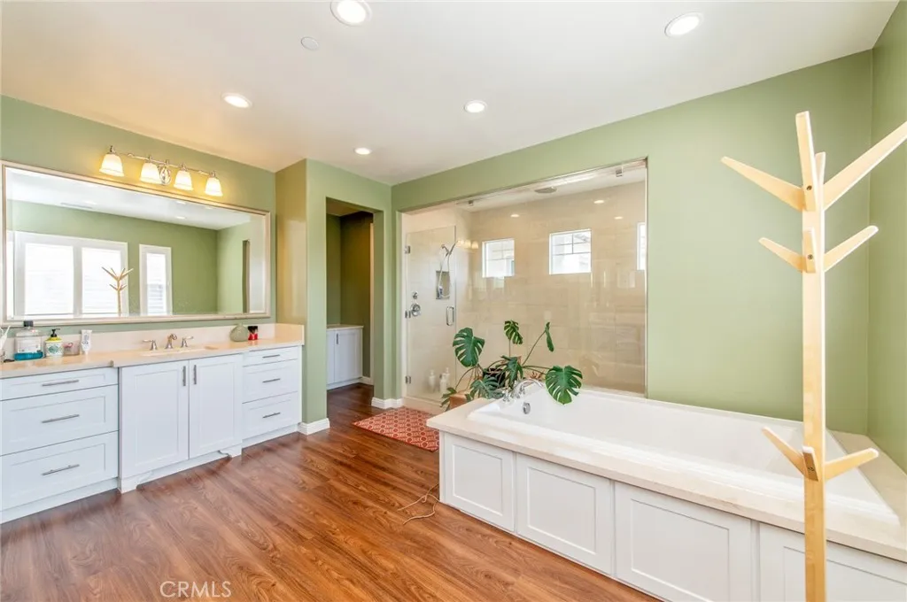 Additional image 103 of 220 Barnes Road, Tustin, CA 92782