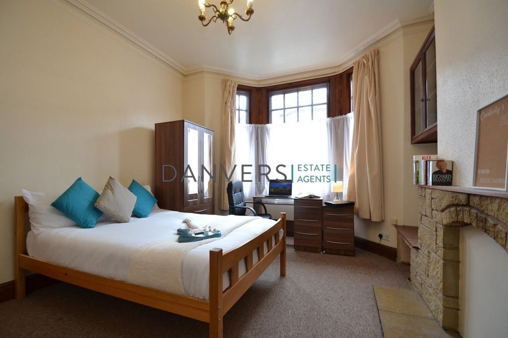 Additional image 2 of 7 bed terraced house to rentStretton Road, Leicester LE3