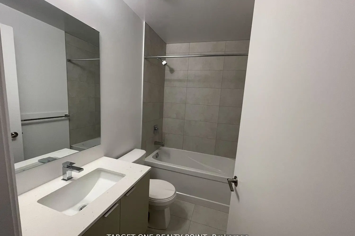 Additional image 9 of 8 Tippett Road 1006