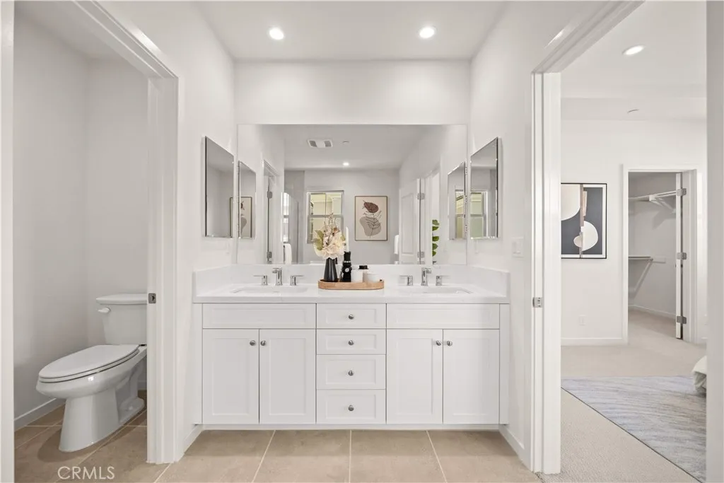 Additional image 19 of 136 Newburry, Irvine, CA 92618