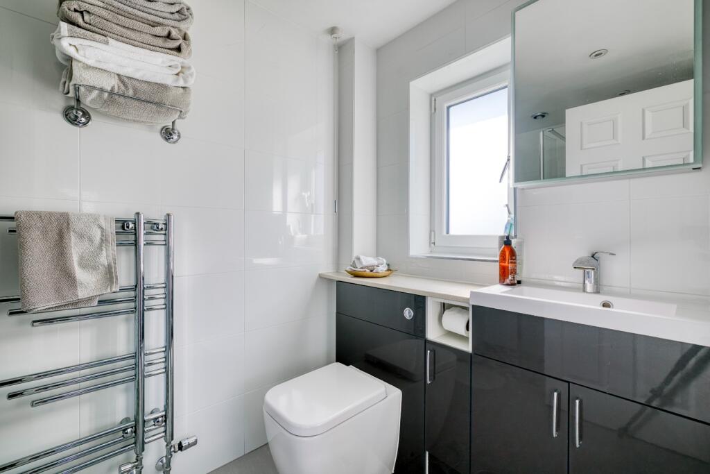 Additional image 13 of Quiet, tucked away location