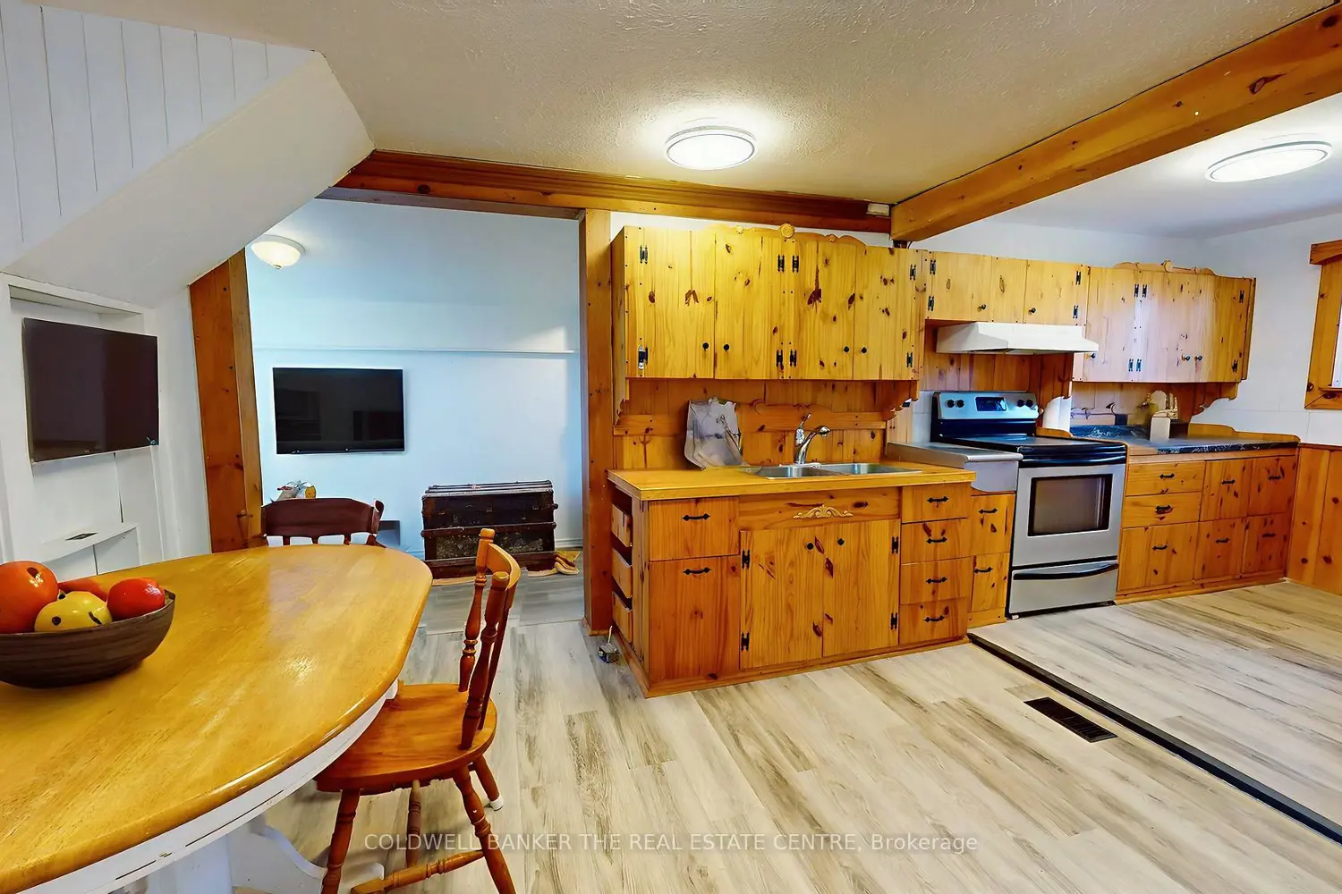 Additional image 4 of 532 Laclie Street