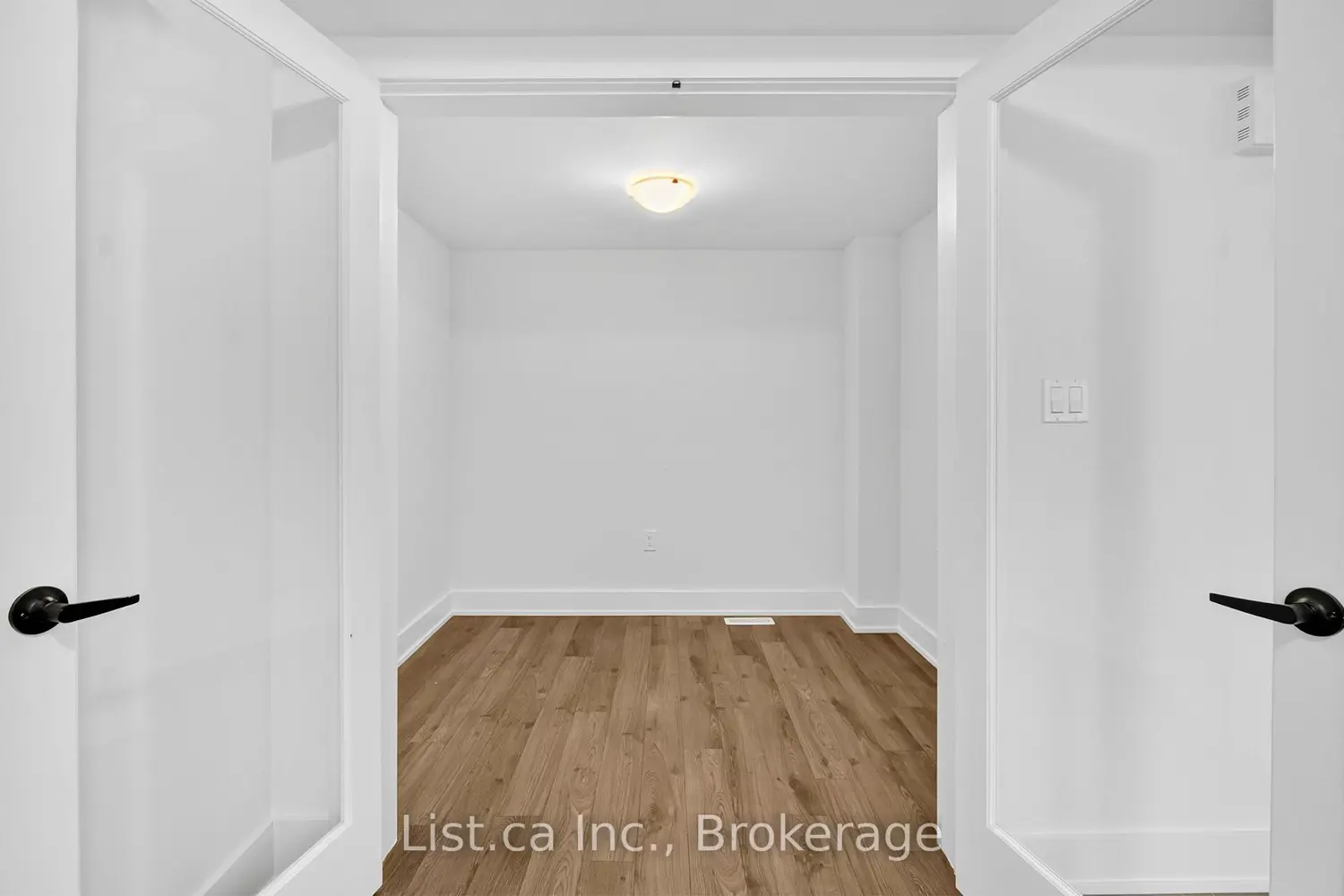 Additional image 12 of 29 Wagon Lane