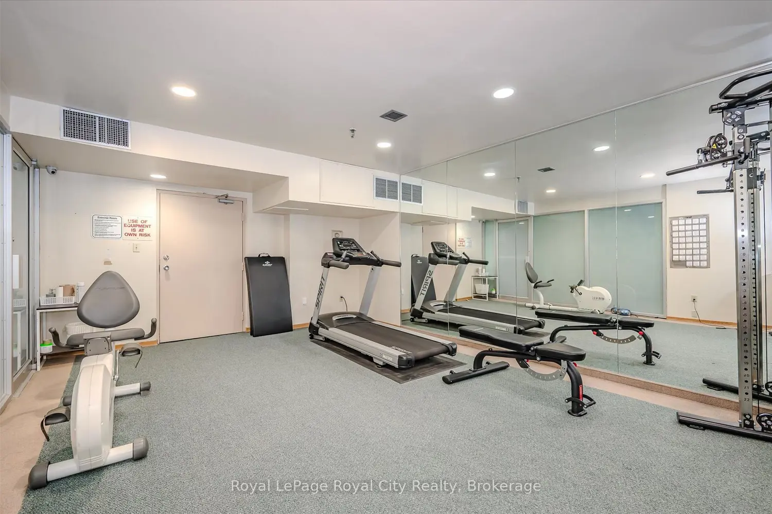 Additional image 11 of 93 Westwood Road 403