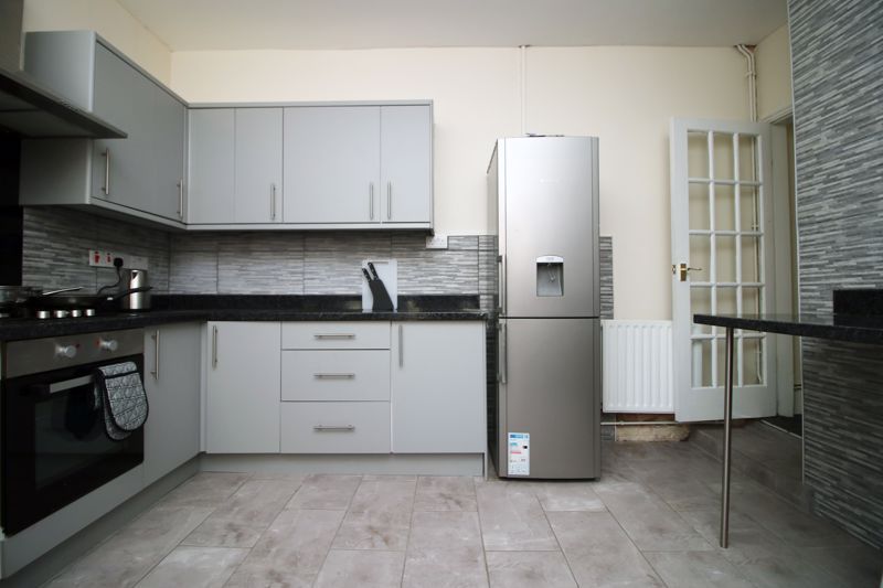 Additional image 5 of 5 bed property to rentChepstow Road, Newport NP19