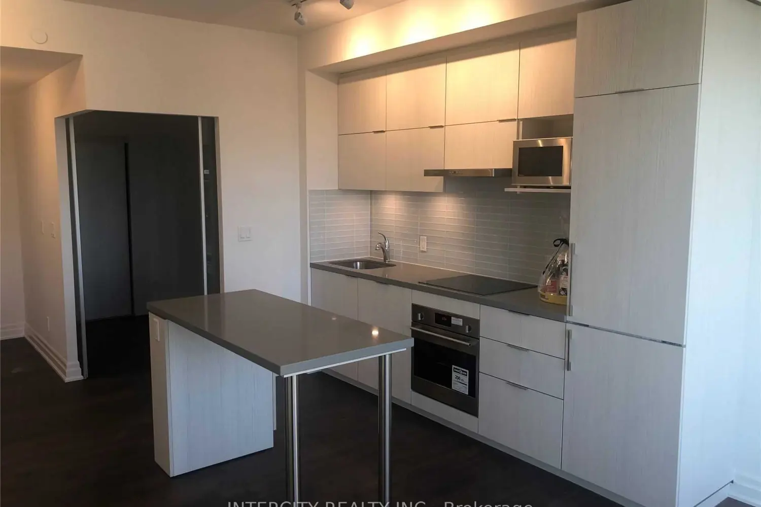 Additional image 5 of 10 Rouge Valley Drive 813A