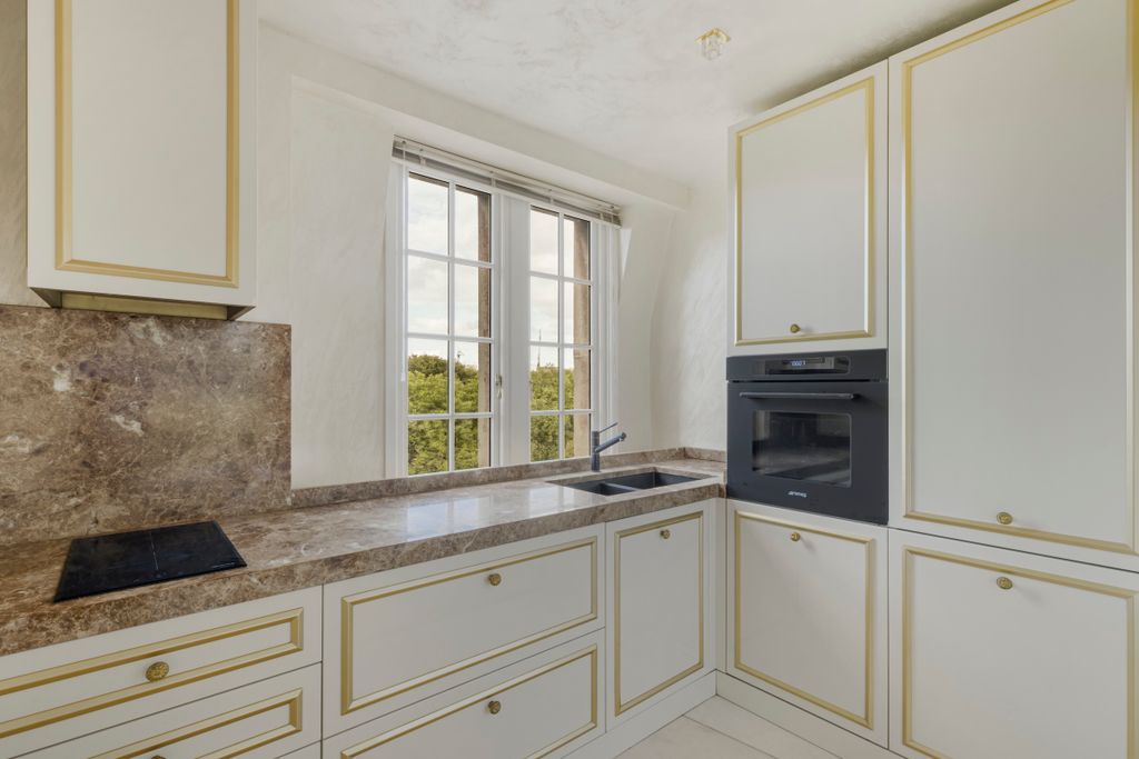 Additional image 5 of 3 bed flat to rentKnightsbridge, London SW1X