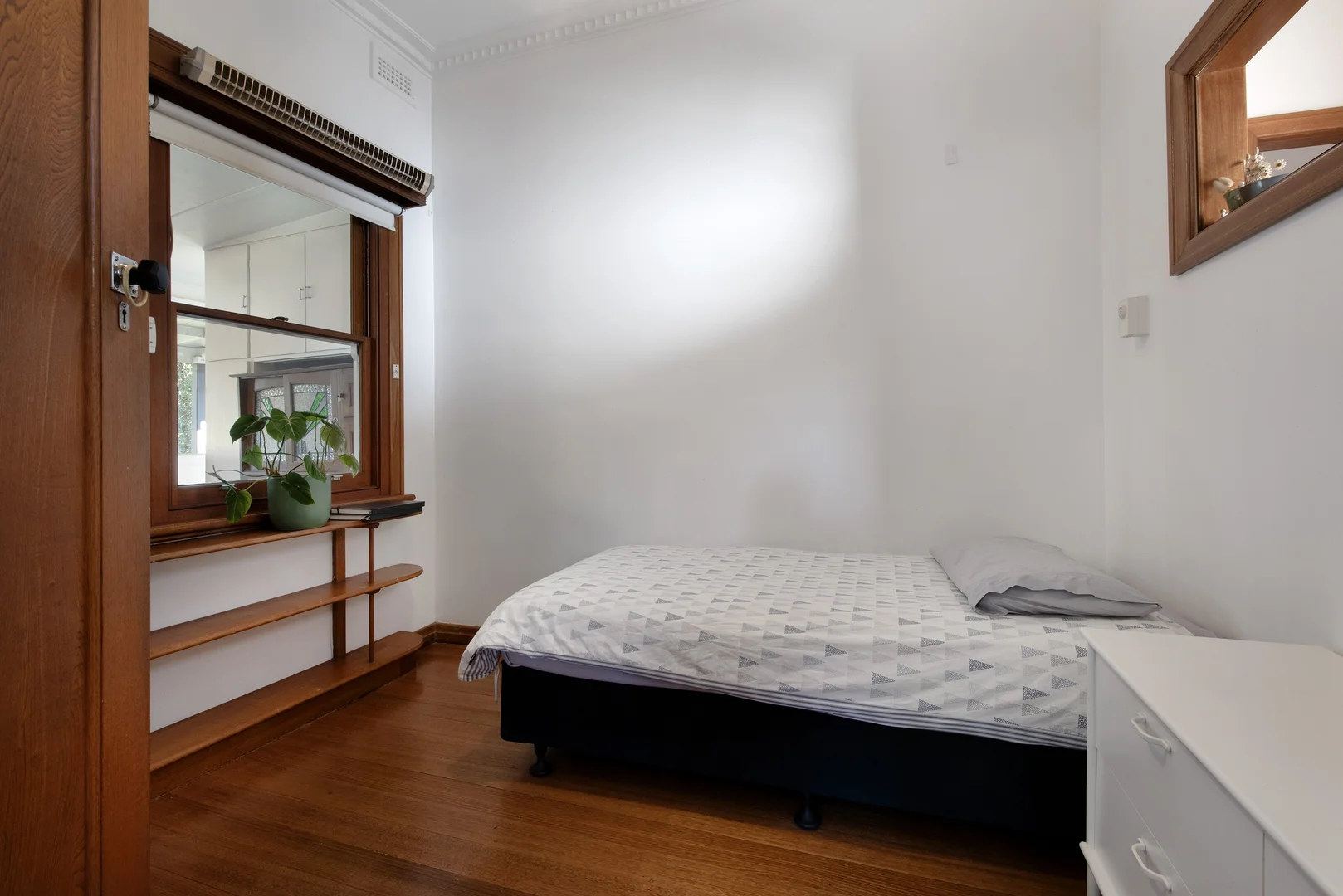 Additional image 11 of 32 Myring Street, Castlemaine VIC 3450