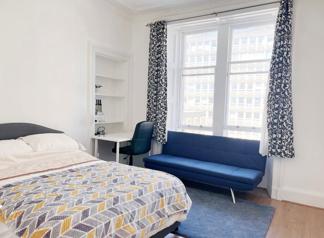 2 Bed Flat, Ladylawson Street, EH3, N1 7GU