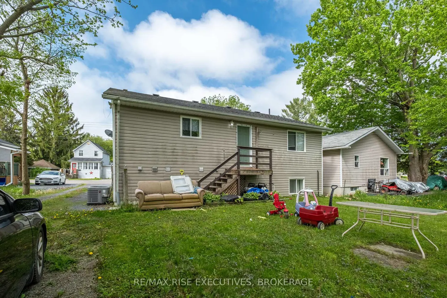 Additional image 3 of 353 Charles Street