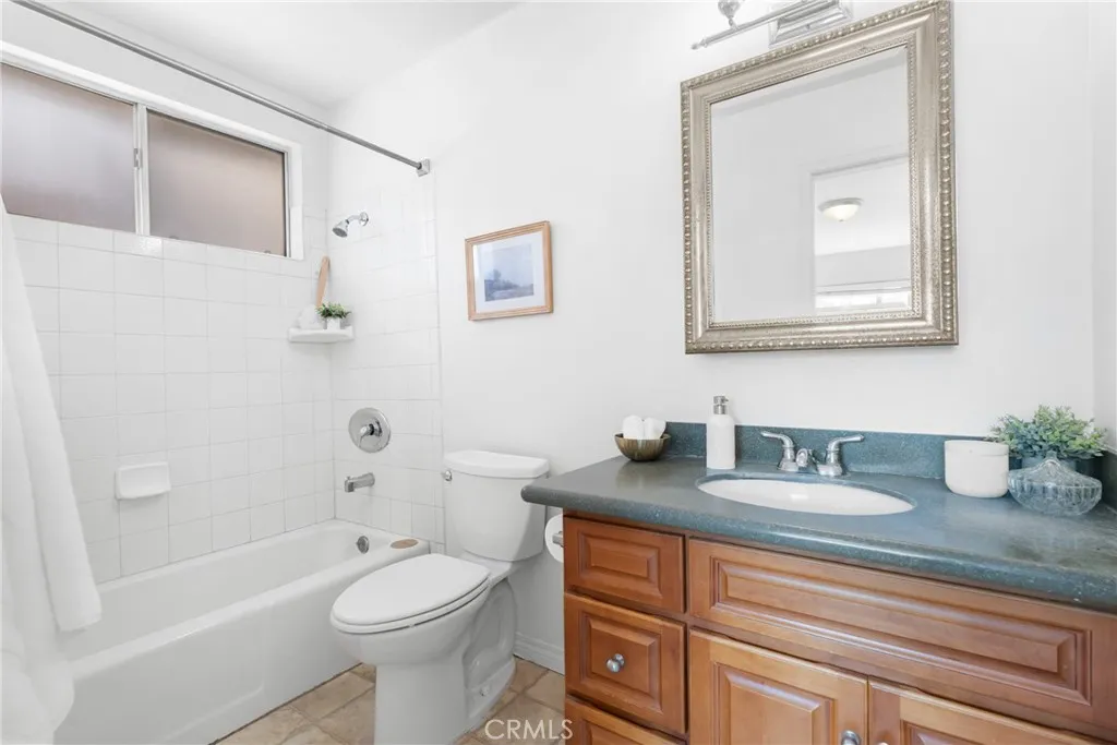 Additional image 73 of 586 36th St, Manhattan Beach, CA 90266