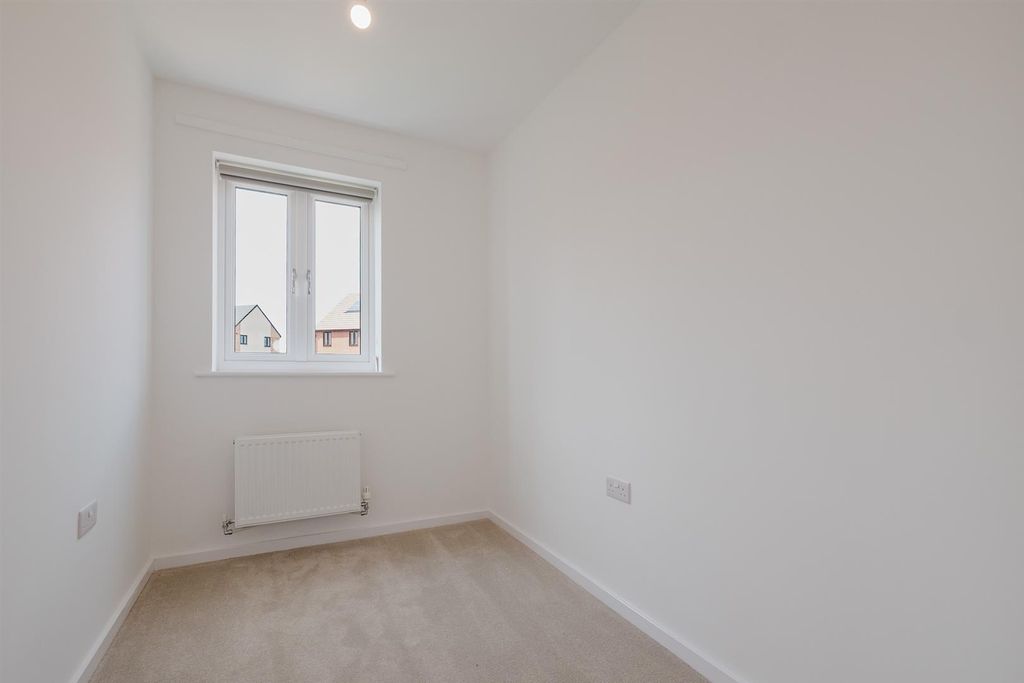Additional image 17 of 3 bed semi-detached house to rentHampton Green, Peterborough PE7