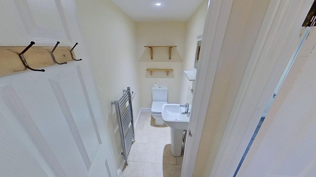 Additional image 8 of 2 bed detached house to rentAlva Gardens, Glasgow G52