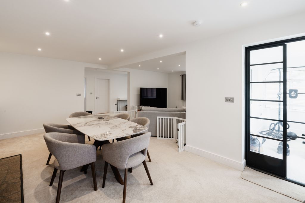 Additional image 9 of 3 bed detached bungalow to rentLa Rue Du Pont Marquet, St. Brelade, Jersey JE3