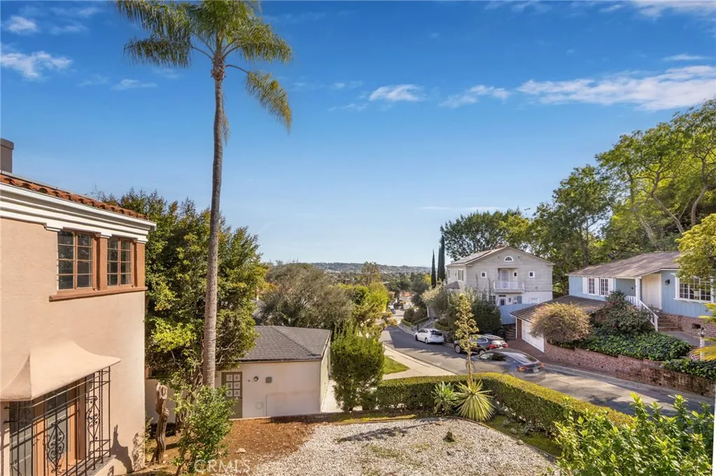 Additional image 68 of 3653 Shannon Rd, Los Angeles, CA 90027