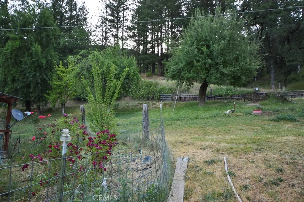 Additional image 88 of 30834 State Hwy 96, Horse Creek, CA 96050