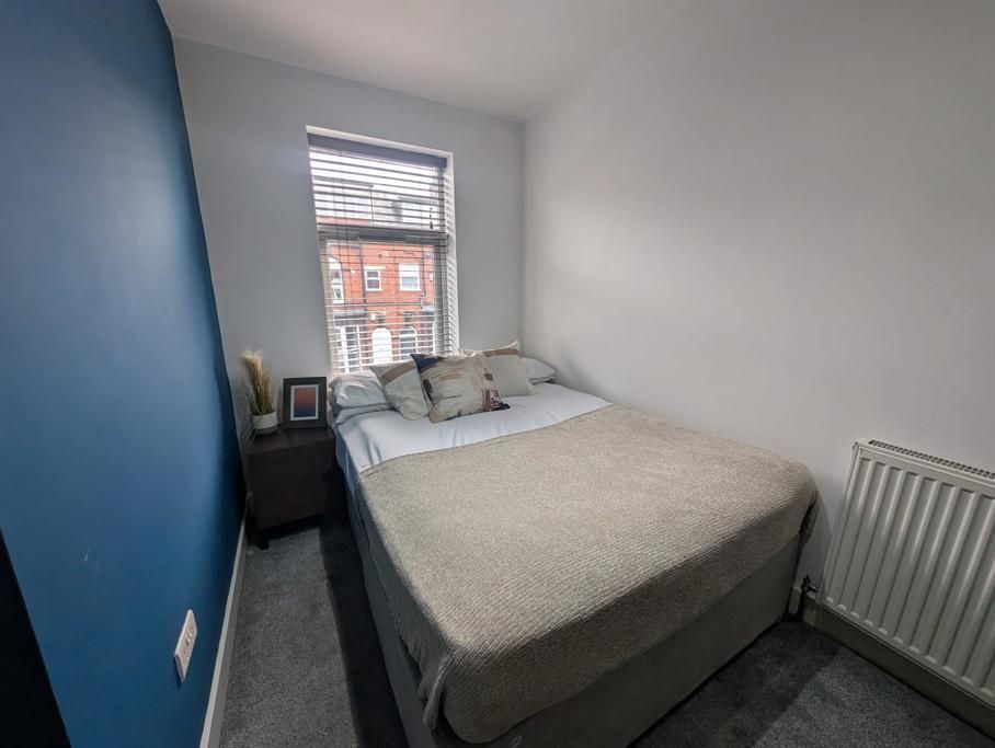 Additional image 14 of 8 bed terraced house to rentNorwood Road, Hyde Park, Leeds LS6