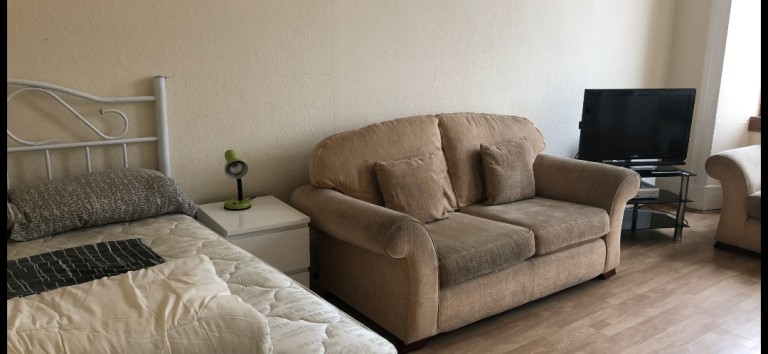 Additional image 2 of Room in a Shared Flat, Glenapp St, G41, N1 7GU